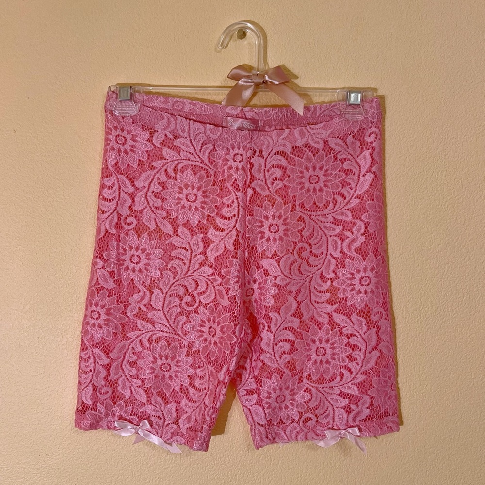 🎀 NWOT Sugar Thrillz Pink Lace Bow Biker Shorts Dolls Kill Coquette Barbie Rave